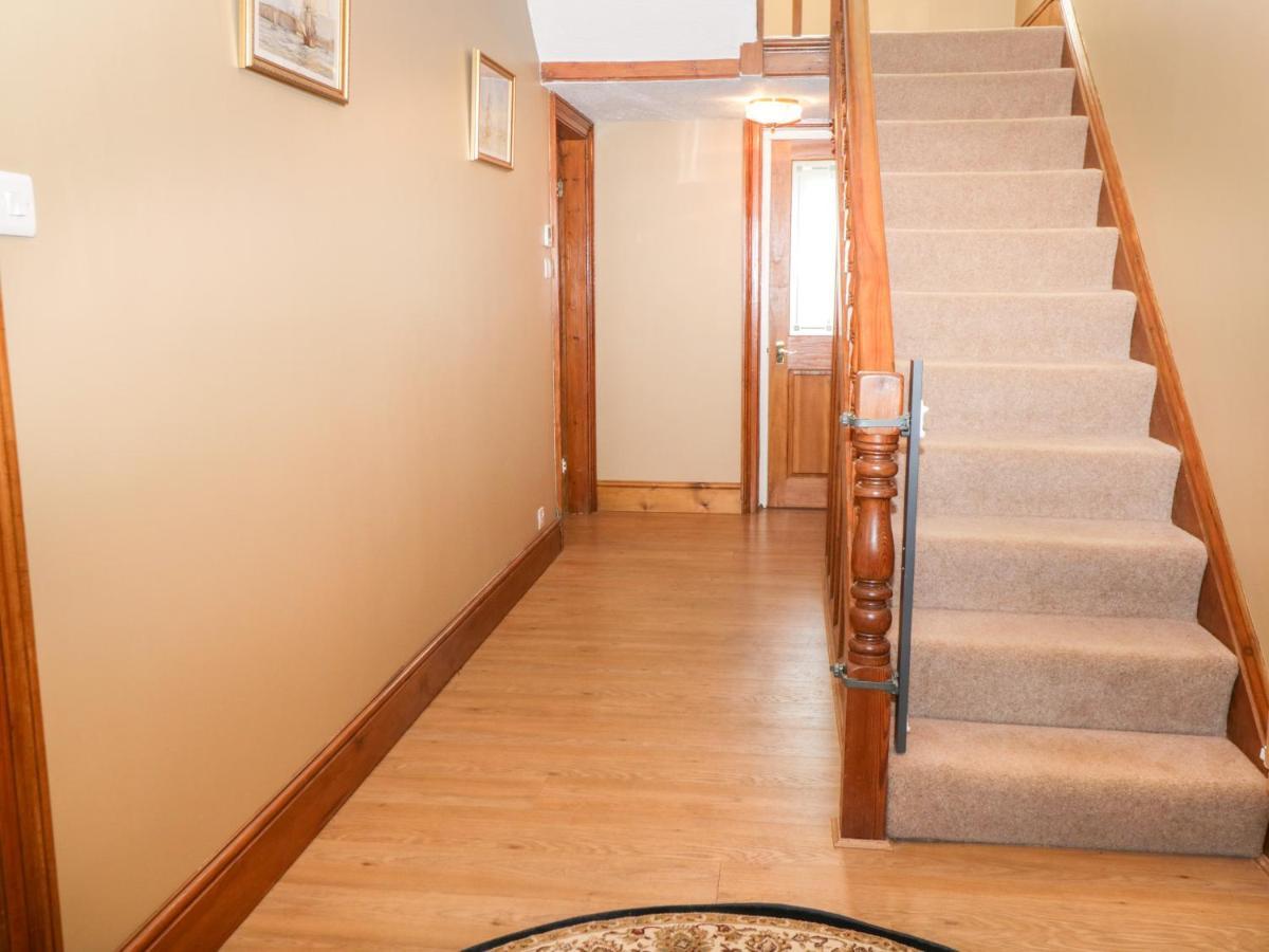 Hazeldene Vila Whitby Exterior foto
