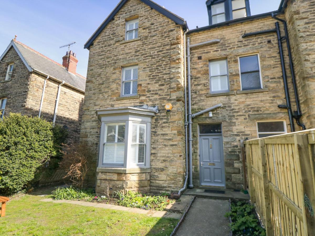 Hazeldene Vila Whitby Exterior foto